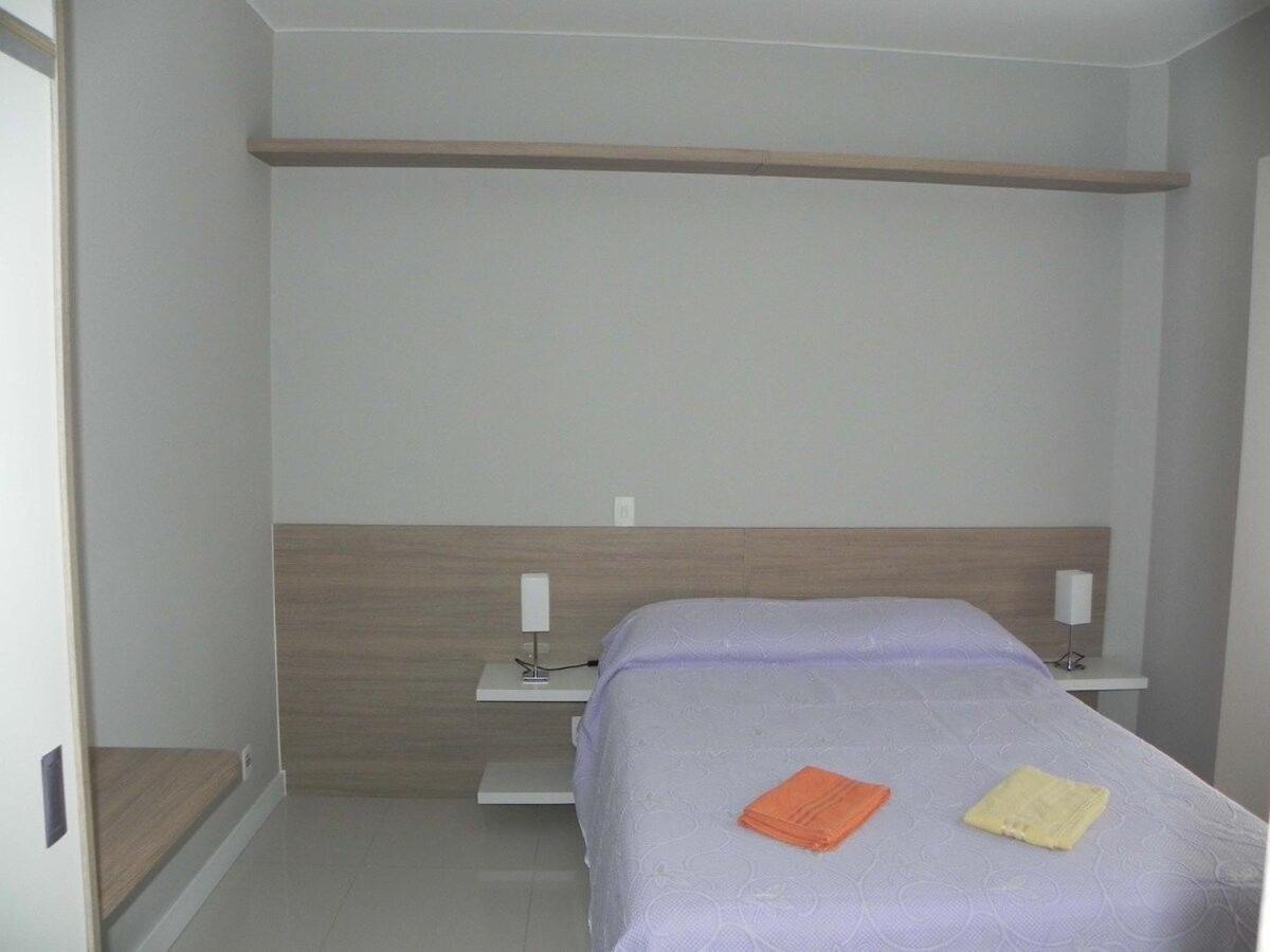 Apartamento Vista Lateral De Copacabana *